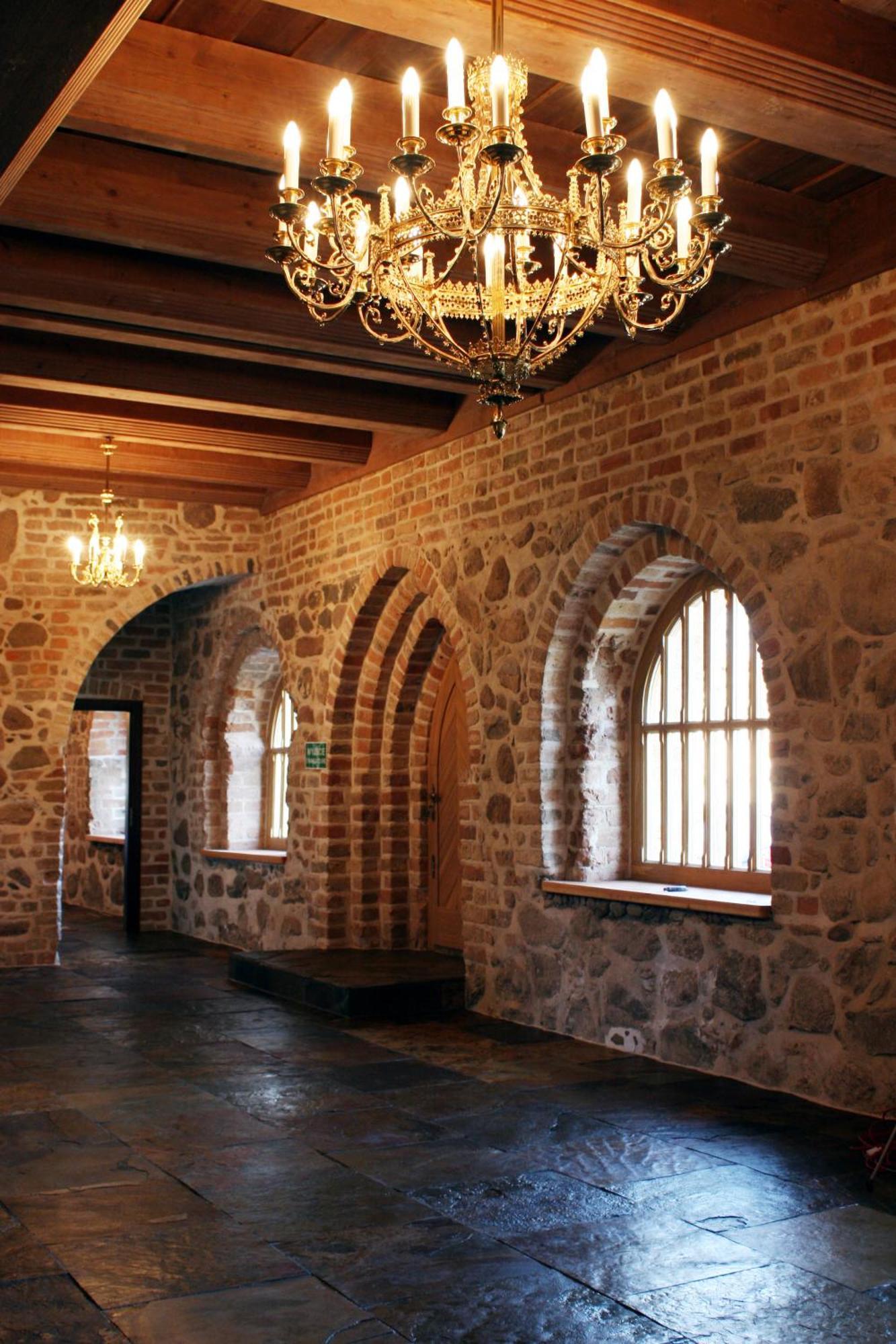 Klasztor Cedynia Hotel Екстериор снимка